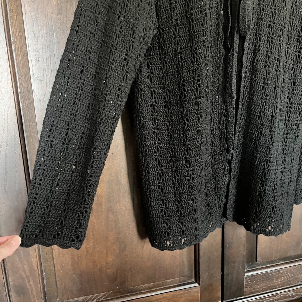 Vintage TIARA INTERNATIONAL Crochet Cardigan Sweater M Black Y2K Boho Goth - Picture 4 of 7